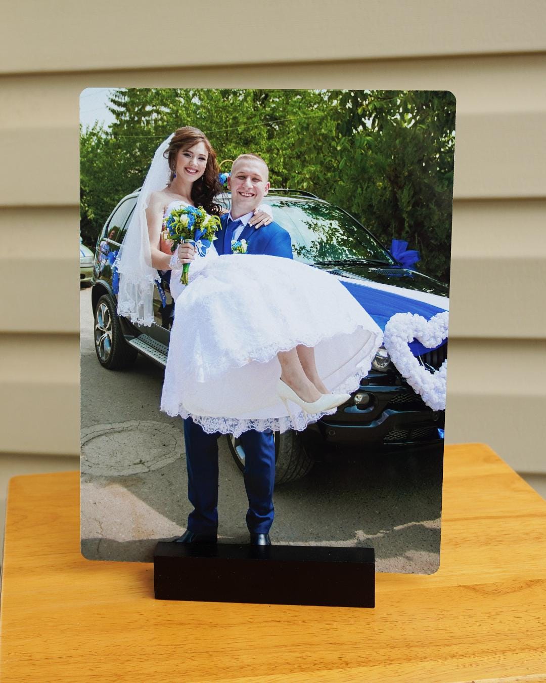 Custom Metal Photo Print with Wooden Stand – Glossy Aluminum Panel | Personalized Gift