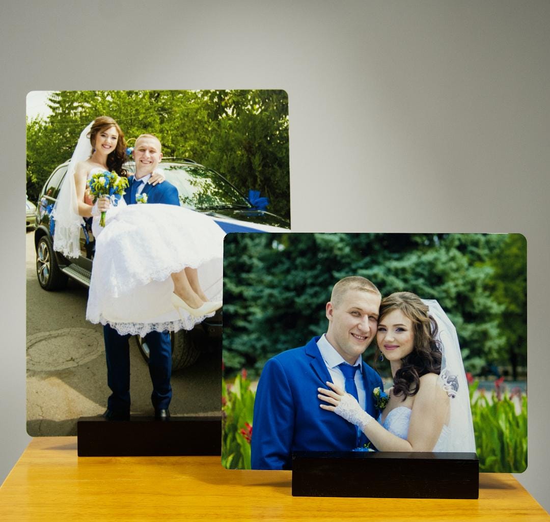 Custom Metal Photo Print with Wooden Stand – Glossy Aluminum Panel | Personalized Gift