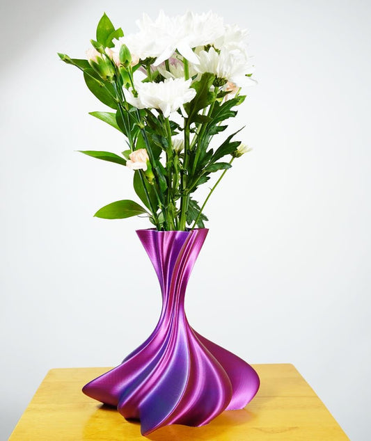 3D Printed Iridescent Spiral Vase – Modern Chameleon Design, Waterproof PLA